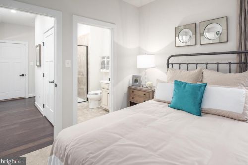 31 Winifred Dr, Hanover PA 17331-9714 exterior