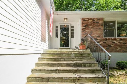 38 Honey Hill Trl, Wilton, CT 06897-5010