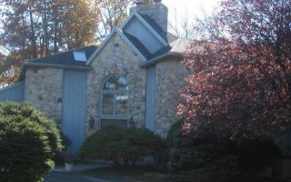 4488 Jamestown Ct, Allentown, PA 18104-2067