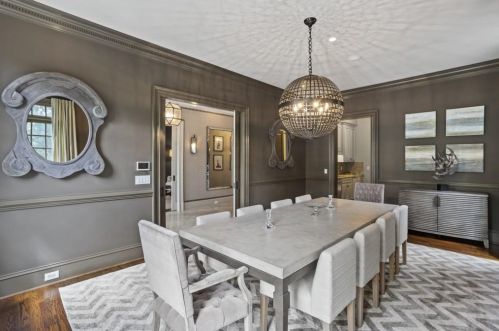 876 Berkshire Rd, Atlanta GA  30324-4930 exterior