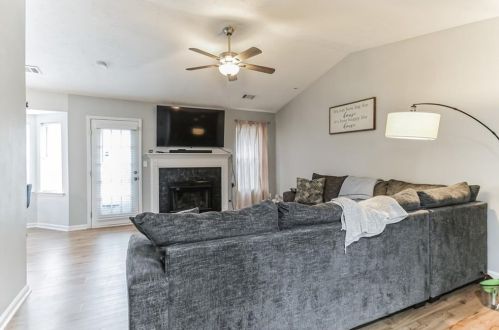 170 Rosewood Dr, Mcdonough GA  30253-5442 exterior