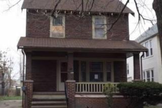 2178 Waterbury Rd, Cleveland OH  44107-6222 exterior