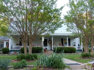 78 Frances White Rd, Buchanan, GA 30113-4665