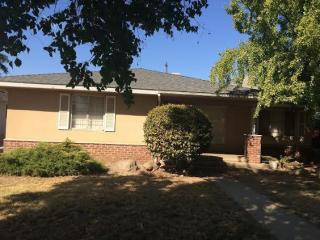 334 Fedora Ave, Fresno, CA 93705-2923