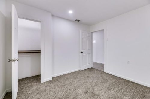 2735 Grafton Ave, Dallas TX  75211-5711 exterior