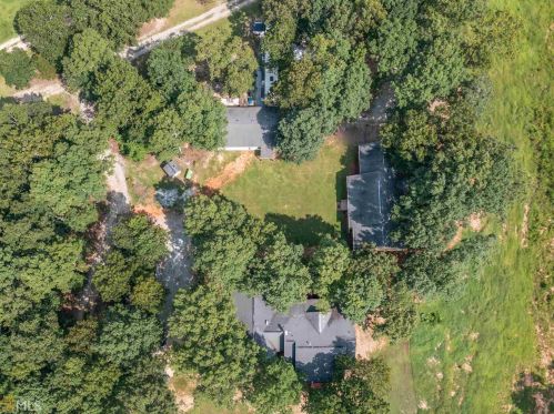 120 Billies Way, Meansville, GA 30256-2380