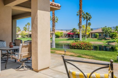 28 Racquet Club Dr, Rancho Mirage, CA 92270-0014