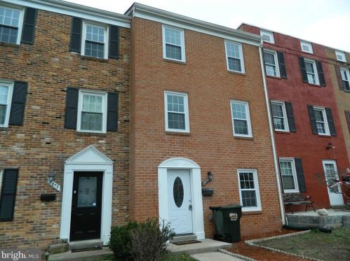 2875 Gloucester Ct, Woodbridge, VA 22191-4617