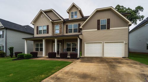 111 Stoney Creek Dr, Kathleen, GA 31047-3119