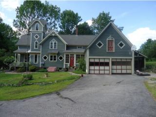 2262 Wakefield Rd, Wakefield, NH 03872-4379