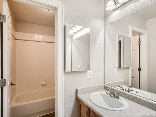 20602 Euclid Dr, Denver CO  80016-3143 exterior