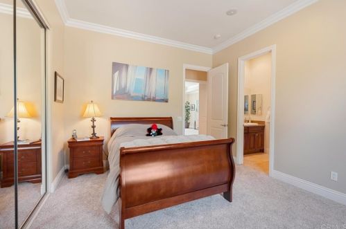 2021 Pleasant Heights Dr, Vista CA  92084-2844 exterior