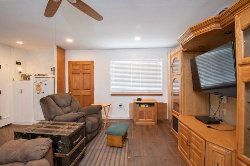 16273 Rancho Escondido Dr, Riverside CA  92506-5814 exterior