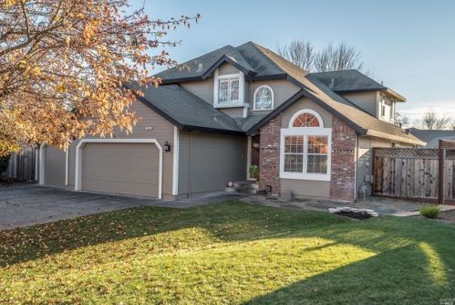 236 Maili Ct, Windsor, CA 95492-8686