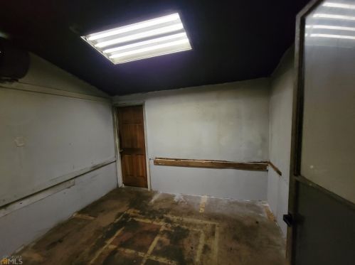 6905 Babbling Brk Dr, Rex GA 30273-2431 exterior