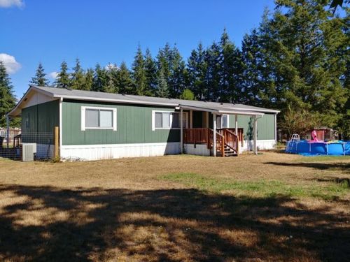 190 Cloquallum Rd, Whites, WA 98541-9460