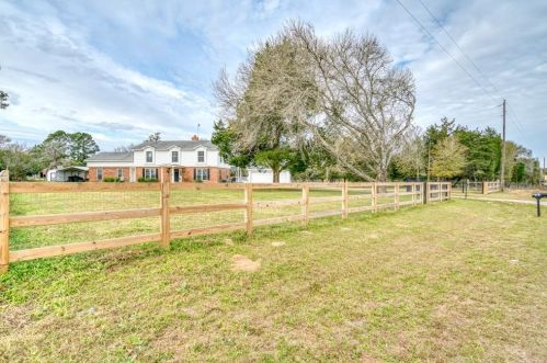 4179 Stokes Rd, Bellvue TX 77418-4139 exterior