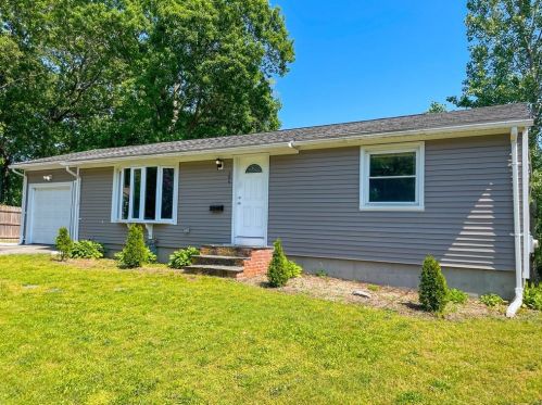 184 Cove Ave, Warwick, RI 02889-8602