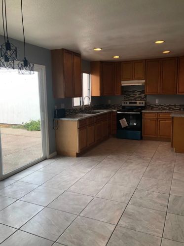 317 Capistrano Dr, Modesto, CA 95354-3260