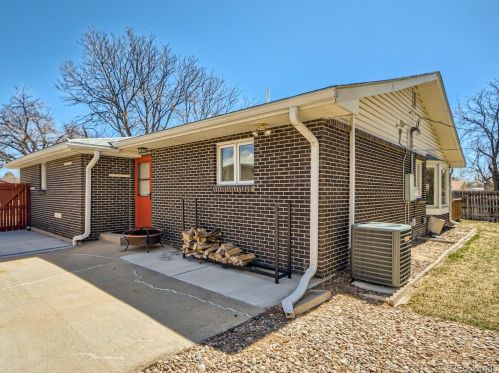1741 Cape St, Denver CO  80232-6610 exterior