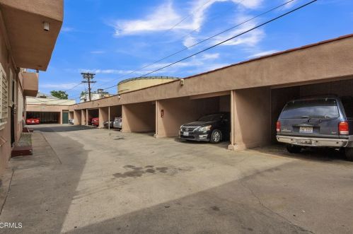 1217 Harvard St, Glendale CA  91205-4074 exterior