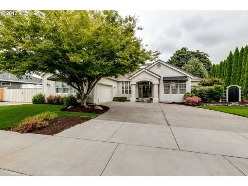 3287 16th St, Springfield, OR 97477-1661
