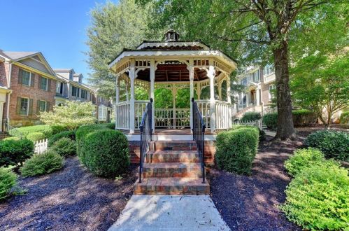 831 Mountain View Ter, Marietta GA  30064-2089 exterior