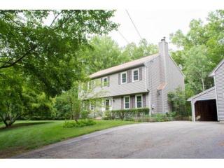 7 Glenwood Dr, Hudson, NH 03052-2481
