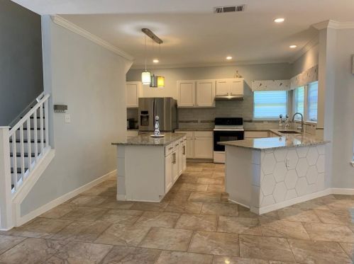 11002 Claywood Dr, Austin TX  78753-3332 exterior