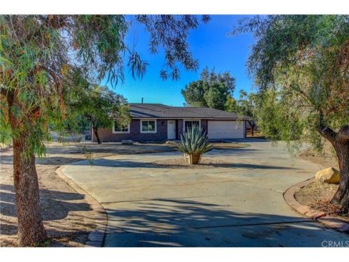 20901 Moore St, Perris, CA 92570-6337