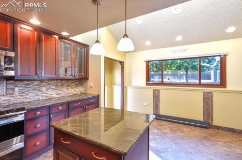 3112 Sunrise Cir, Canon City CO 81212-9174 exterior