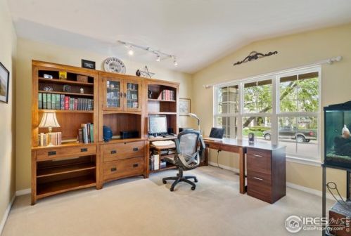 5423 Hunter Dr, Fort Collins CO  80528-9391 exterior