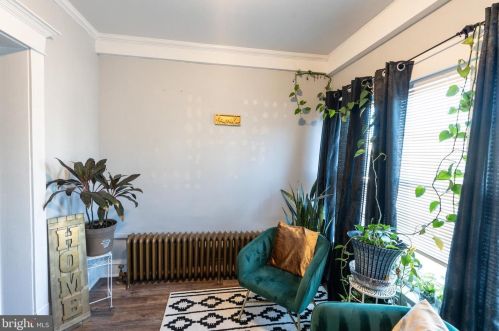 5744 12 St, Philadelphia PA 19122-4003 exterior