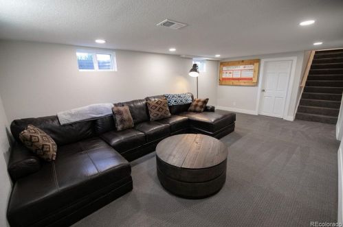 7121 Canosa Ct, Westminster CO  80030-5640 exterior