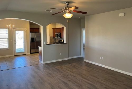 352 Voyager Cv, Uhland TX  78640-6417 exterior