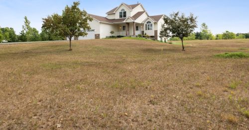 29715 154th St, Zimmerman, MN 55398-8863