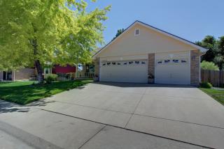 8894 Capri Ave, Littleton CO  80123-3497 exterior
