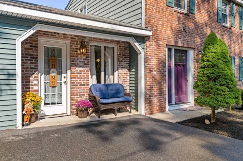 42 Wethersfield Rd, Nashua, NH 03062-3435