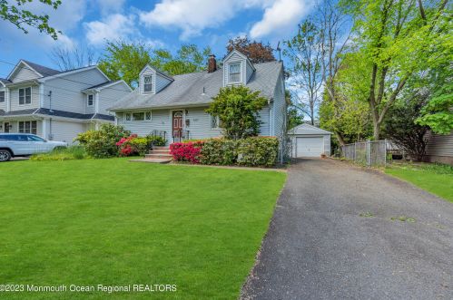 407 Berkshire Rd, Ridgewood, NJ 07450-5505