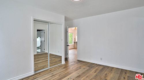13606 Lemoli Ave, Hawthorne CA  90250-7722 exterior