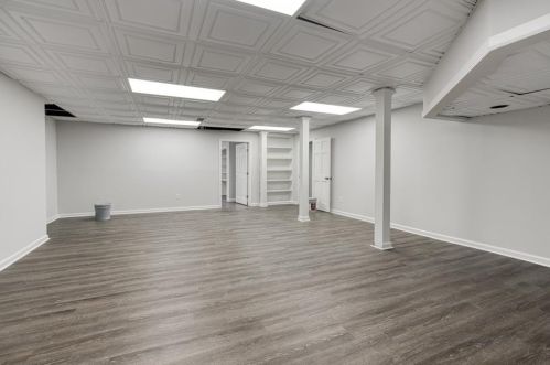 170 Huntcliff Pt, Atlanta GA  30350-1601 exterior