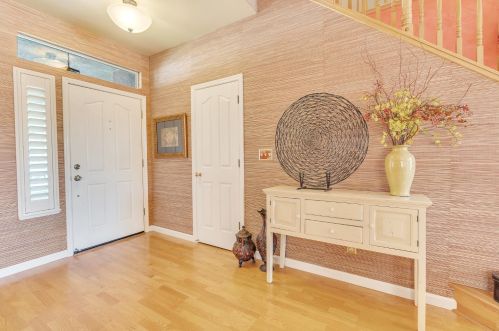 1746 Fir Dr, Los Banos CA 93635-5236 exterior