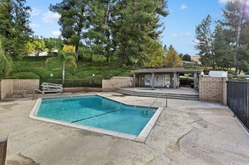 602 Via Zapata, Riverside CA  92507-6424 exterior