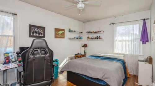 60 Van Nostrand Ave, Dover NJ  07801-4827 exterior