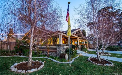 617 Cypress Cir, Redlands, CA 92373-6036