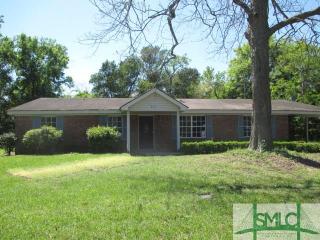 2111 Krenson St, Savannah, GA 31415-1317