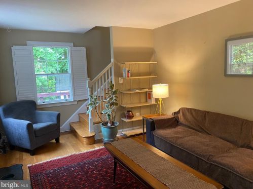 310 Brewster Ct, Silver Spring MD  20901-3124 exterior