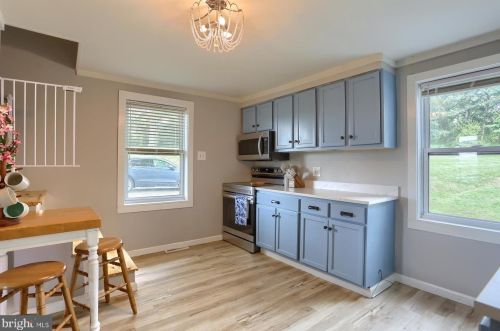 175 Church Rd, Carlisle PA  17015-9360 exterior