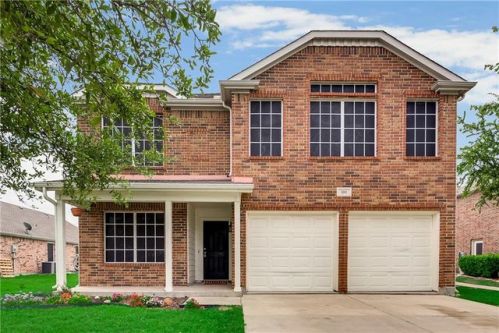100 Broken Arrow St, Waxahachie, TX 75165-8782
