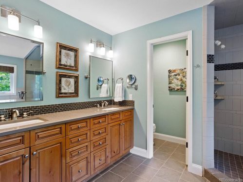 6940 Olive Way, Englewood CO 80112-1124 exterior